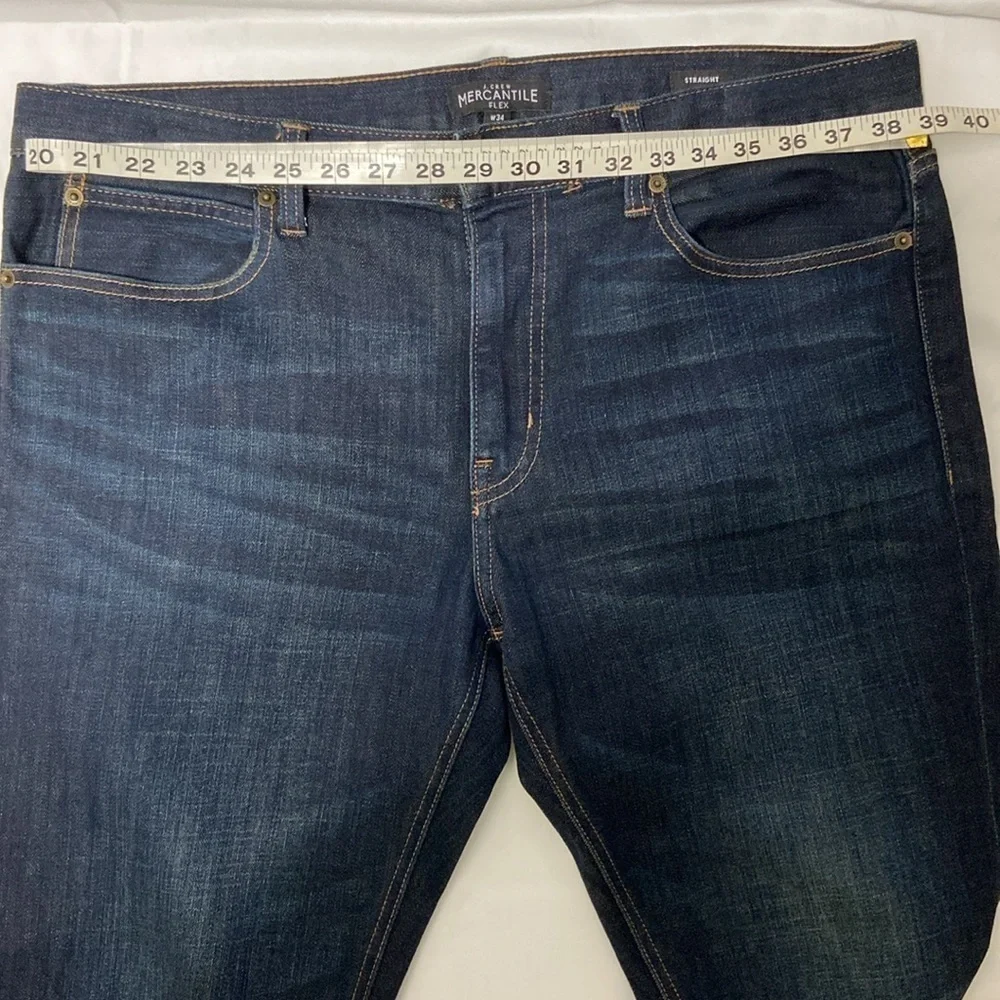 J CREW MEN MERCANTILE FLEX STRAIGHT BLUE JEANS. SIZE- 34,30